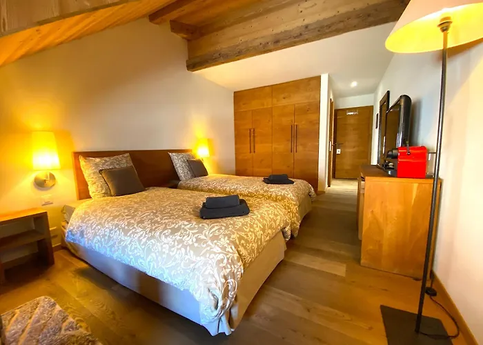 De L'union 阿泽尔