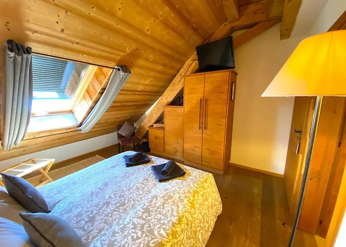 De L'union 阿泽尔